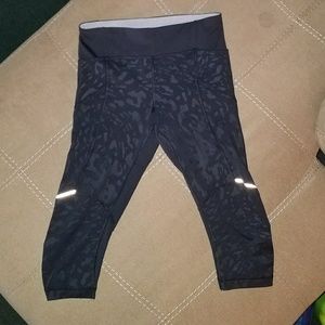 Lululemon Crop